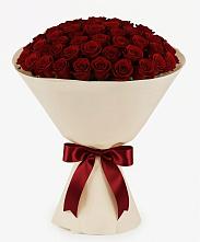 Букет 101 Бордовая роза Блэк Бакарра в Излучинске