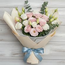 Букет цветов из:  Лизиантусы в Излучинске