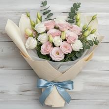 Букет цветов из:  Лизиантусы в Излучинске