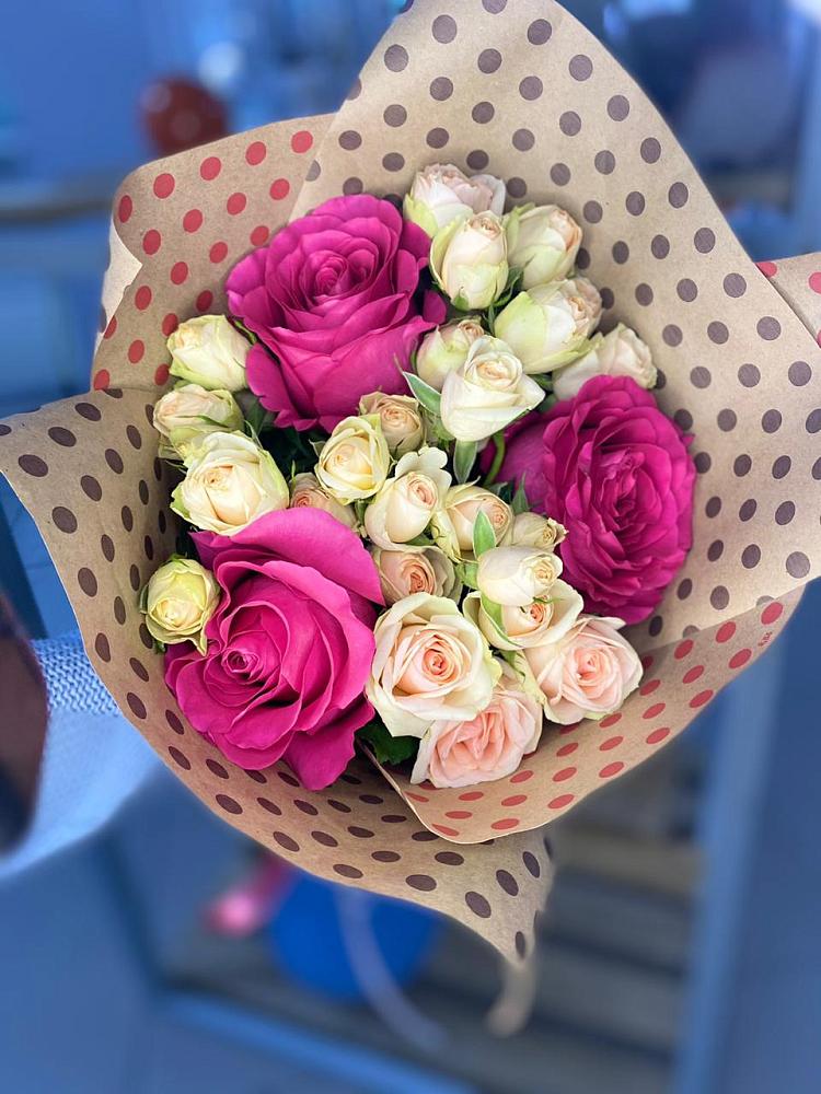 Букет цветов из: Розы в Излучинске