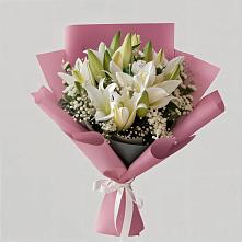 Букет цветов из:  Лилии в Излучинске