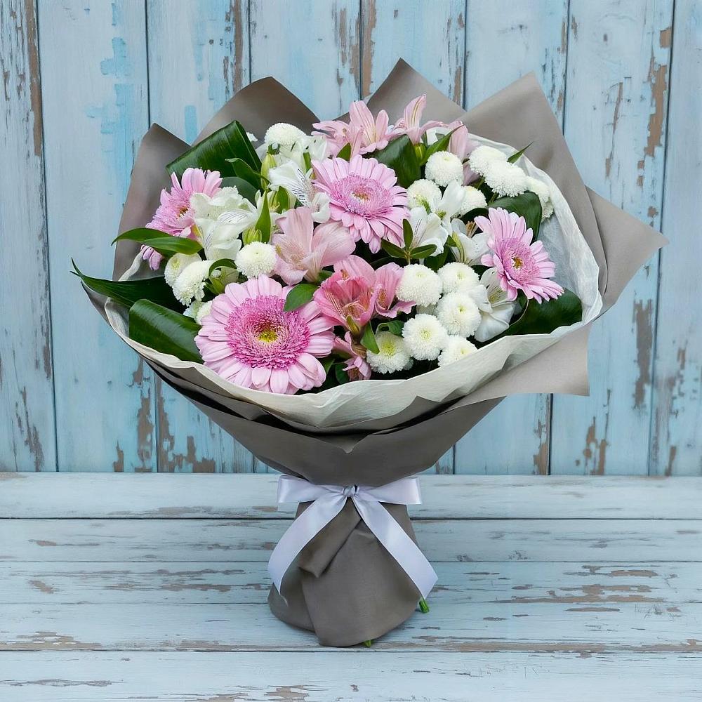 Букет цветов из: Герберы, Альстромерии и Хризантемы в Излучинске