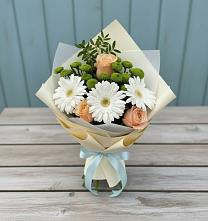 Букет цветов из:  Герберы, Розы и Хризантемы в Излучинске