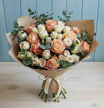 Букет цветов из:  Альстромерии и Розы в Излучинске