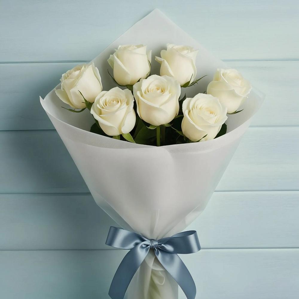 Букет 7 Белых роз Эдлесс Лав в Излучинске